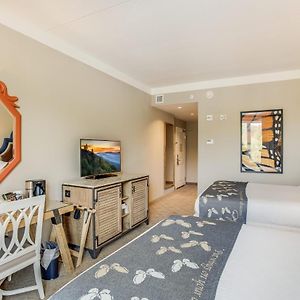 Queen Room Two Queen Beds